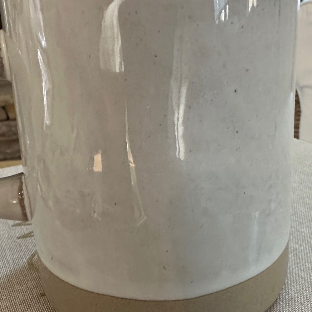 Preowned Hearth and Hand with Magnolia coffee mug - Picture 5 of 9